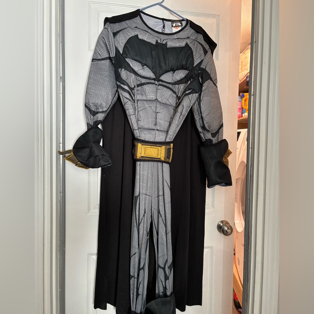 Men’s Batman Costume